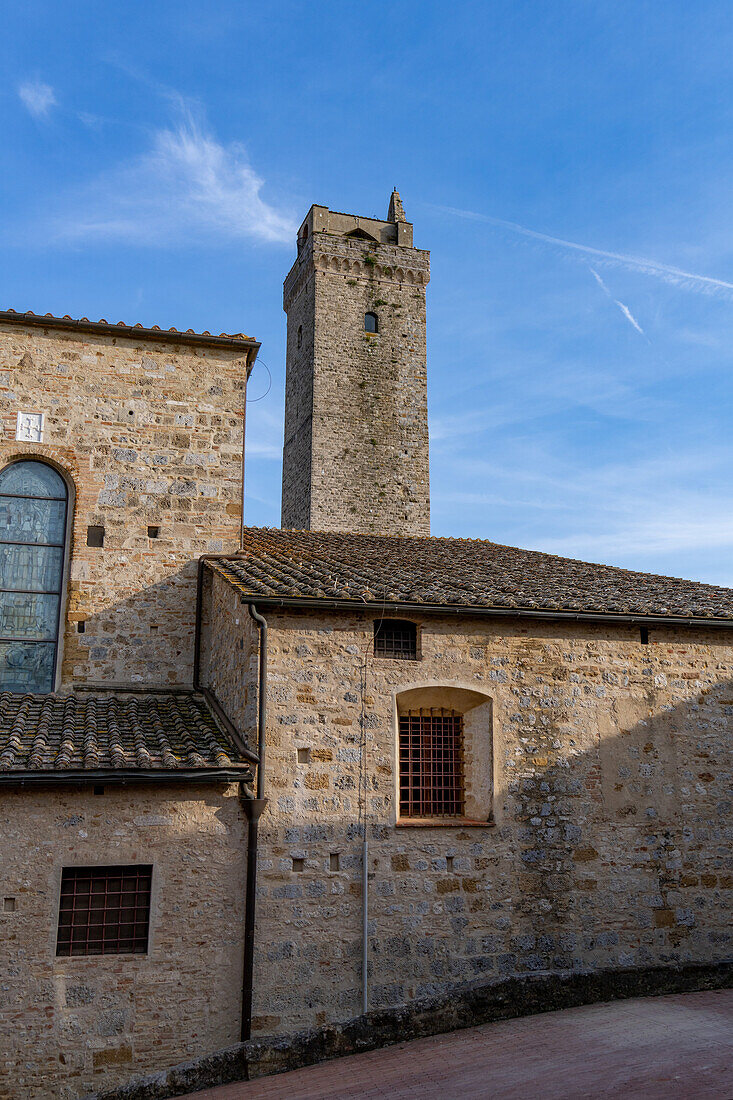 Torre Grossa, der höchste Turm der mittelalterlichen Stadtmauer von San Gimignano, Italien.