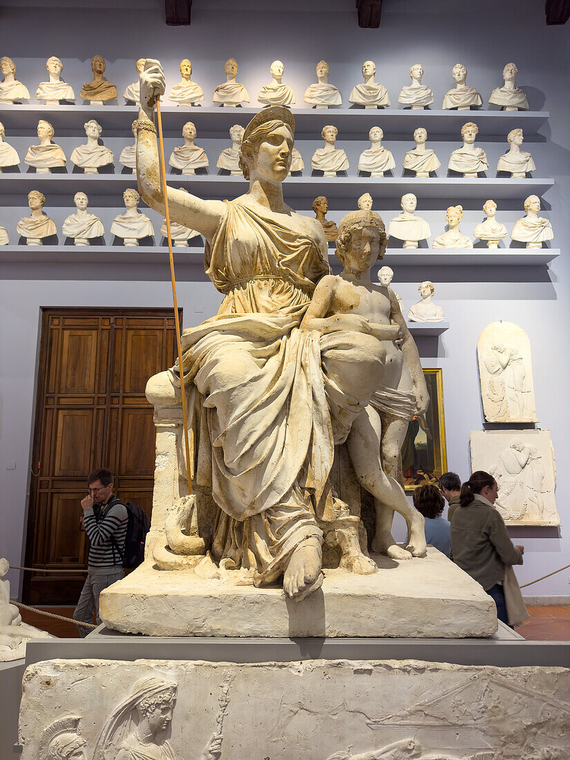 Denkmal für Marie Anne Baciocchi Bonaparte in der Galerie Accademia in Florenz, Italien. Die Statue trägt den Titel Die Großherzigkeit der Elisa.