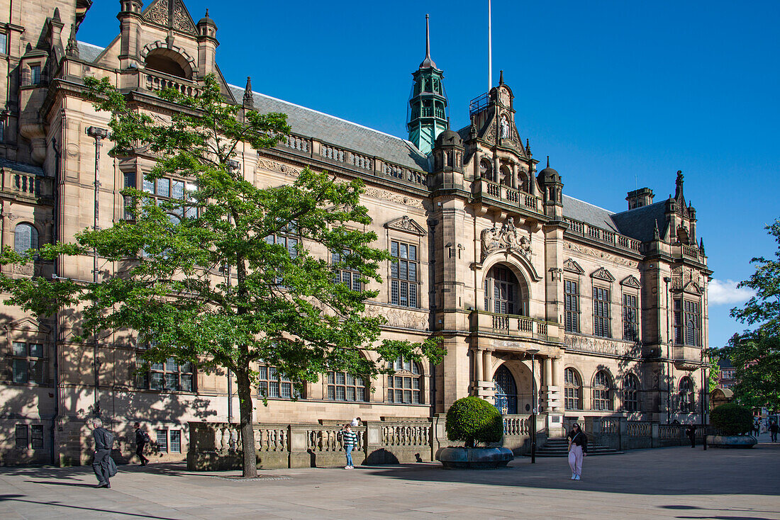 Eingang, Rathaus von Sheffield, Architekt Edward William Mountford, erbaut 1897, Pinstone Street, Heart of the City, Sheffield, Yorkshire, England