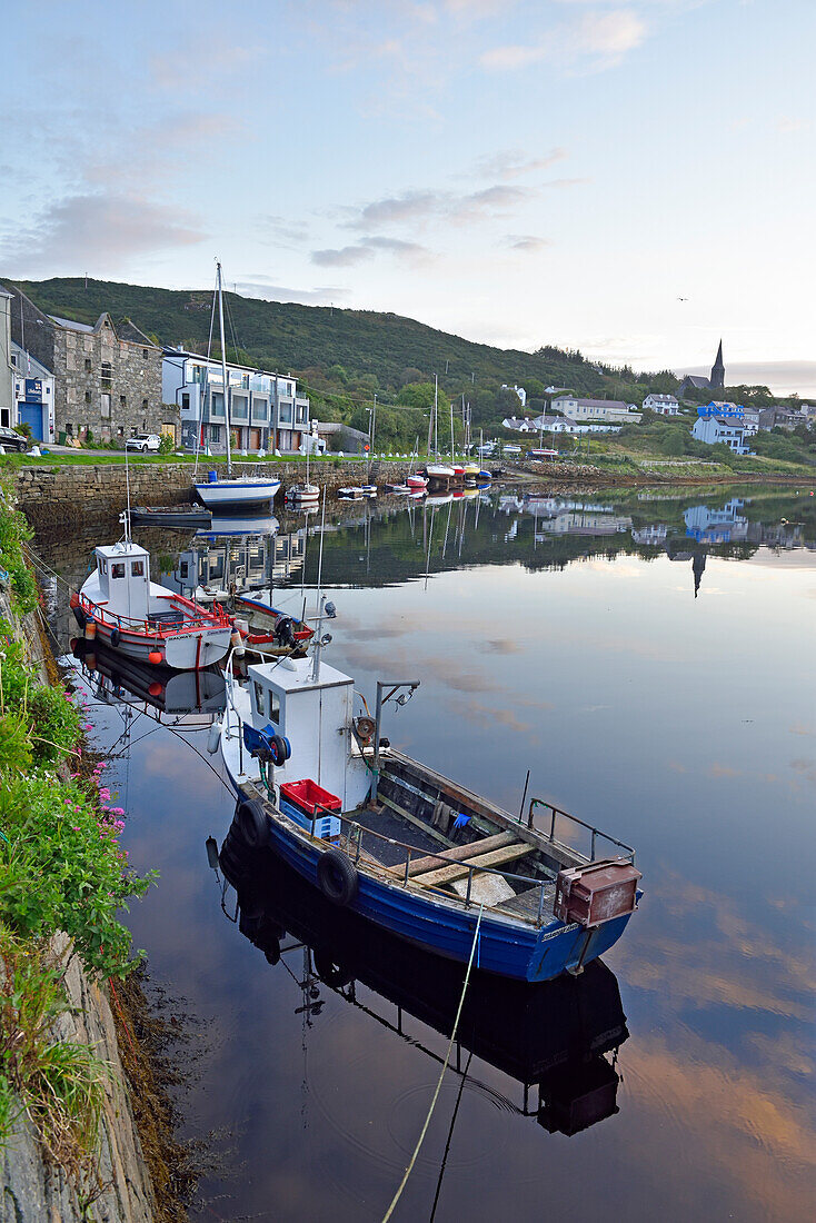 Clifden's harbour, Connemara, County Galway, Connacht, Republic of Ireland