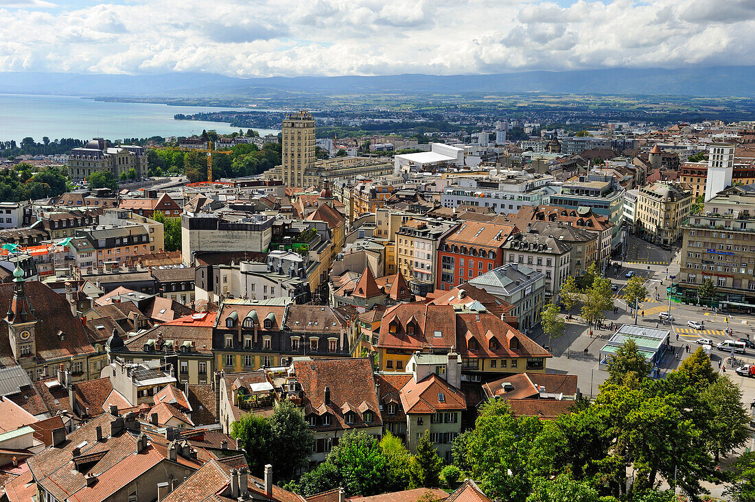 Blick vom Turm der Kathedrale von Notre Dame, Lausanne, Kanton Waadt, Schweiz