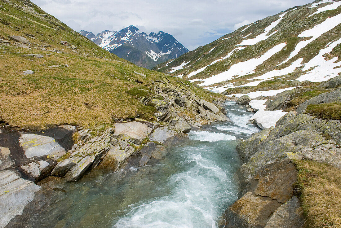 Fluss Reno di Medels, Val Piora, Kanton Tessin, Schweiz