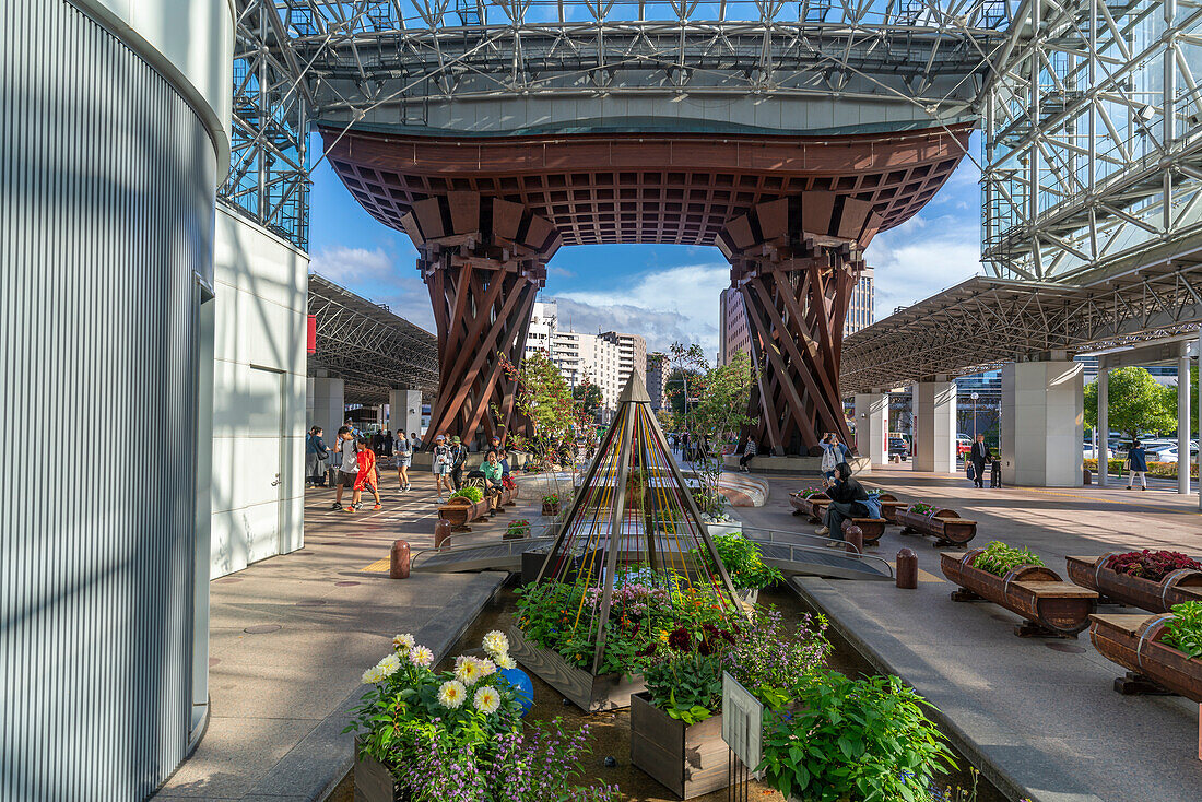 Torii shaped entrance to Kanazawa station, designed by architects Sejima and Nishizawa, Kanazawa City, Ishikawa Prefecture, Honshu, Japan