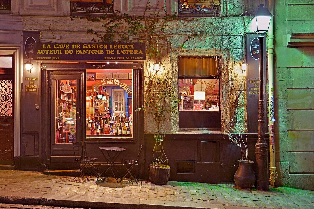 France, Paris, Montmartre, Delicatessen, Gaston Leroux's cellar