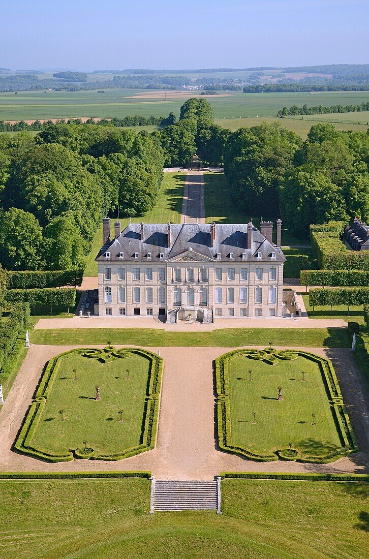 France, Val d'Oise, French Vexin Natural Park, Chaussy, Villarceaux estate, the castle of the 18th century (aerial view)