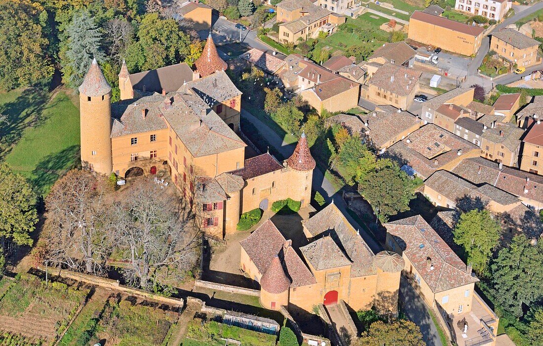 France, Rhone, Beaujolais, Les Pierres Dorees, Jarnioux, the castle (aerial view)