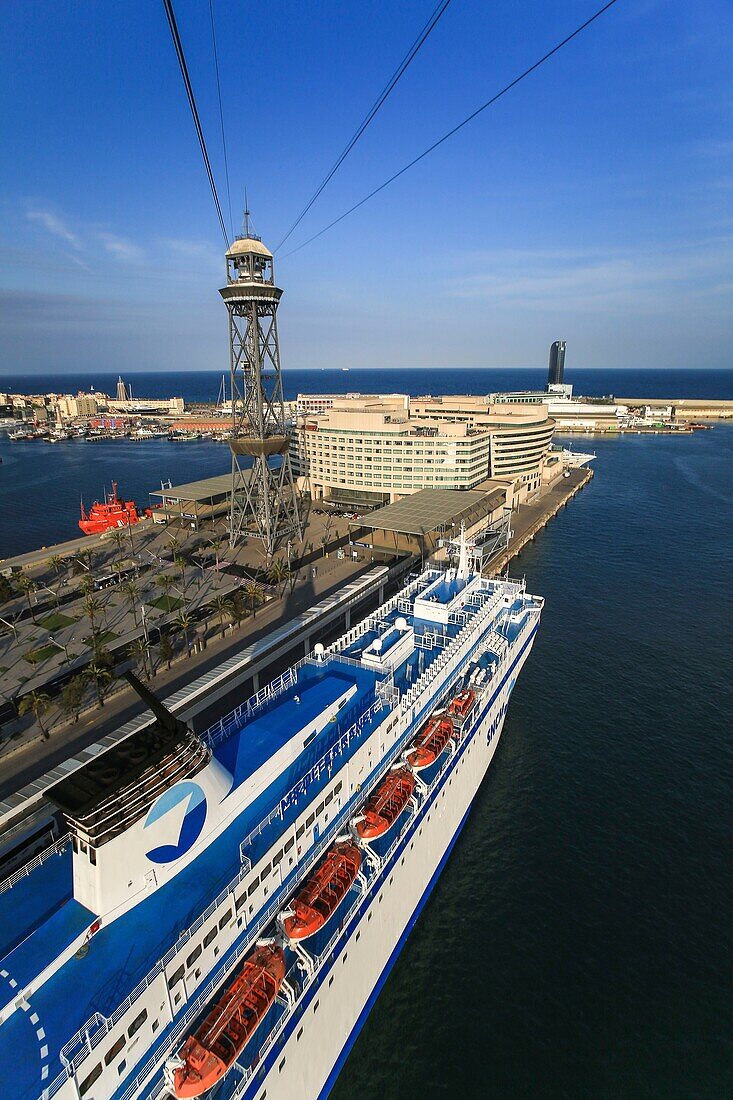 Spain, Catalonia, Barcelona, & 200b; & 200b;The funicular of the port of Barcelona,  & 200b; & 200b;the Torre Jaume 1st or the world trade center Barcelona