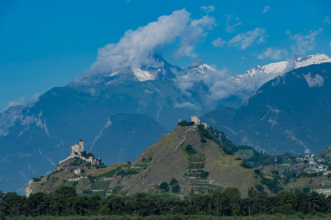 Switzerland, Valais, Sion, the castle of Tourbillon, the basilica of Valere and the mountain of Grand Chavalard