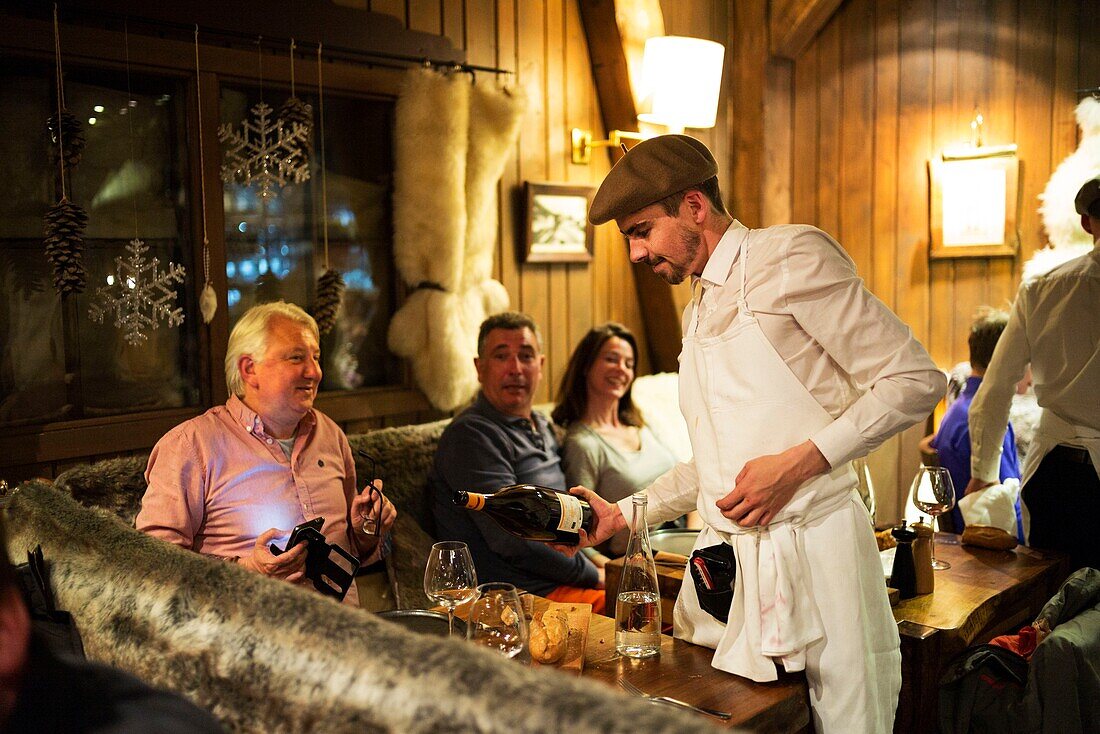 Frankreich, Savoyen, Tarentaise-Tal, Skigebiet Tignes, Höhenrestaurant Le Panoramic (3032m), Familie Bouvier