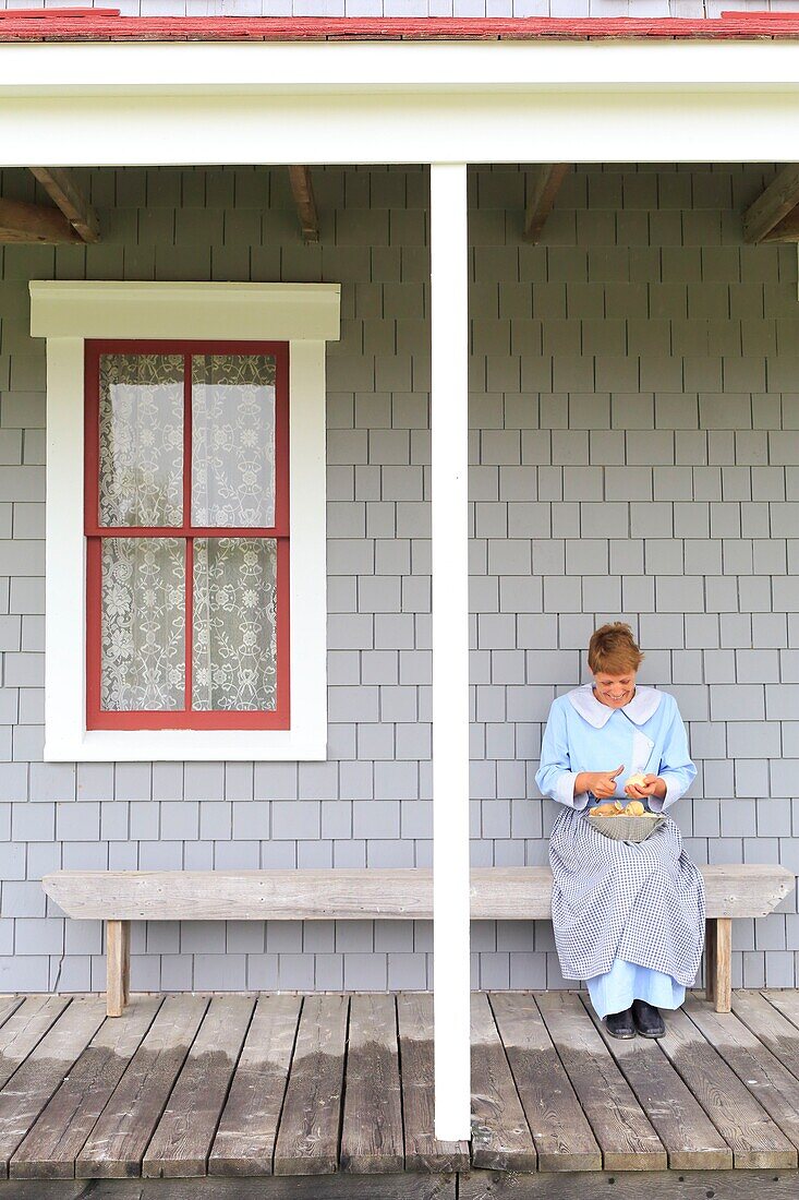 Canada, New Brunswick, Acadie, Gloucester County, Caraquet, Bertrand, historical Acadian village (opened in 1977) retracing the life of the Acadian people from 1770 to 1949, preparation of the cuisine