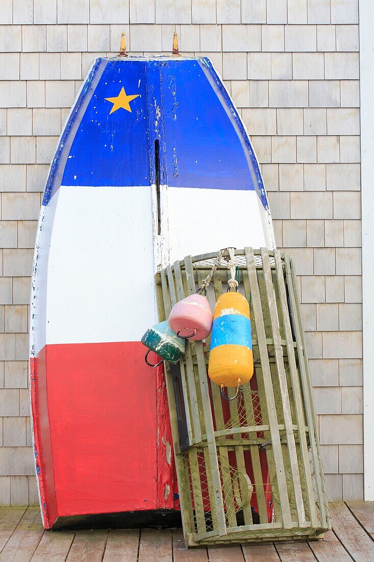 Kanada, New Brunswick, Acadie, Westmorland County, Shediac (selbsternannte Welthauptstadt des Hummers), Boot mit akadischer Flagge