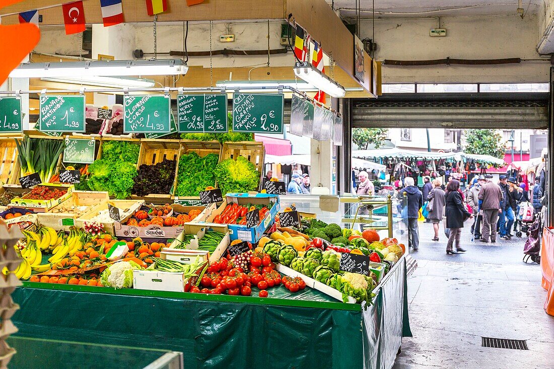 Frankreich, Hauts de Seine, Clichy, Markthalle, Place du Marché