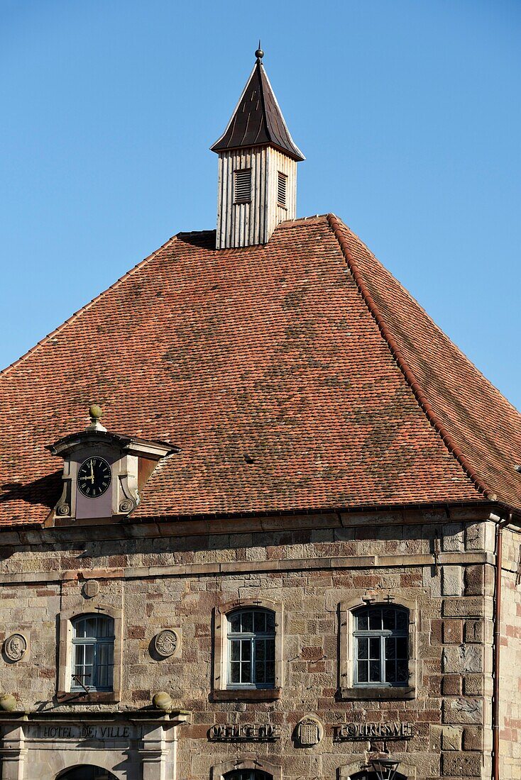 France, Moselle, Phalsbourg, Place d Armes, town hall, former guardhouse