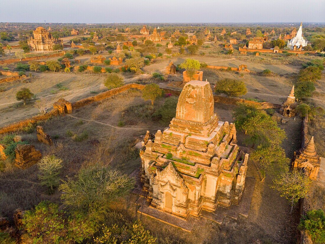 Myanmar (Burma), Region Mandalay, buddhistische archäologische Stätte von Bagan, die von der UNESCO zum Weltkulturerbe erklärt wurde (Luftaufnahme)