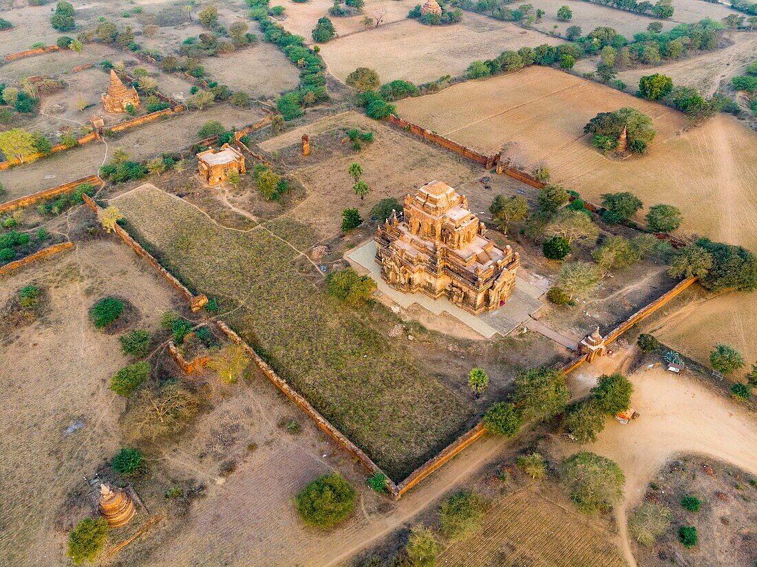 Myanmar (Burma), Region Mandalay, buddhistische archäologische Stätte von Bagan, die von der UNESCO zum Weltkulturerbe erklärt wurde (Luftaufnahme)