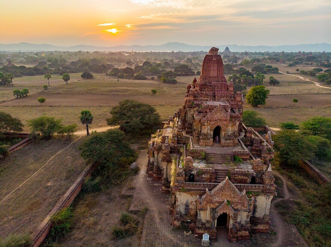 Myanmar (Burma), Region Mandalay, buddhistische archäologische Stätte von Bagan, die von der UNESCO zum Weltkulturerbe erklärt wurde (Luftaufnahme)