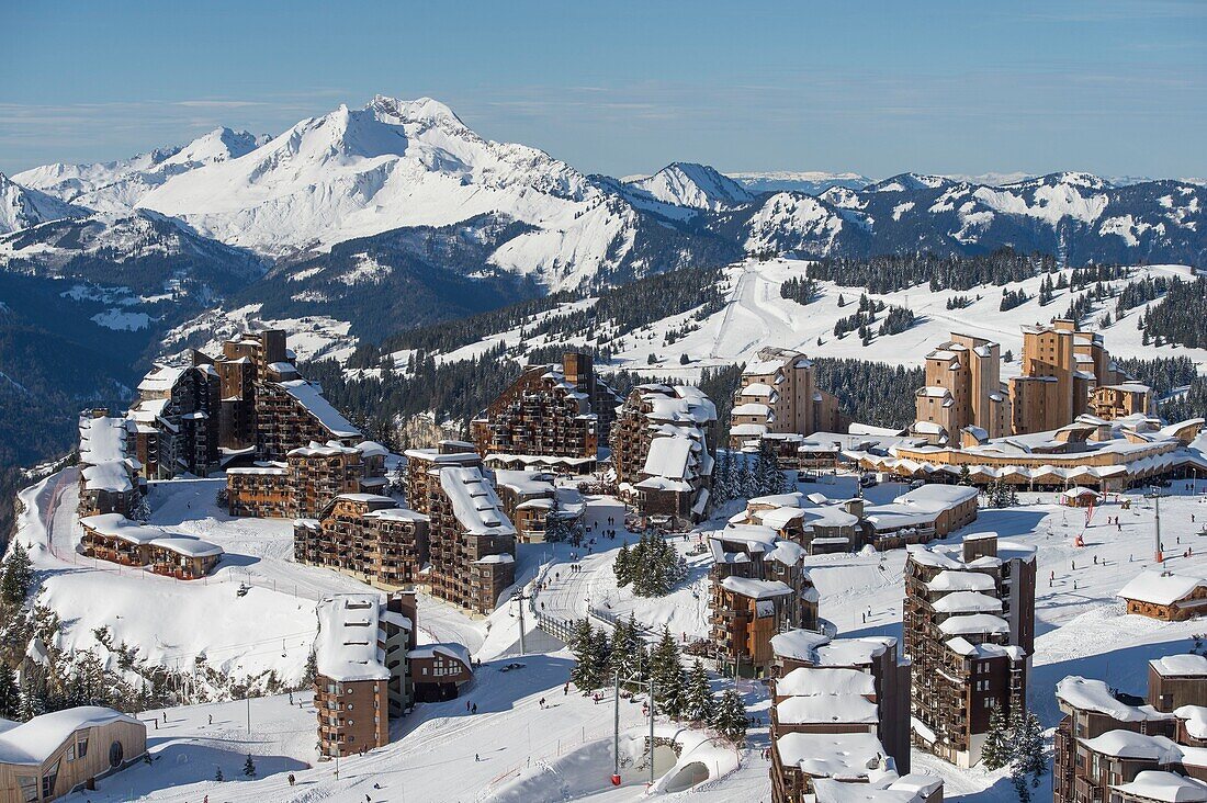 France, Haute Savoie, Chablais Massif, ski area of the Portes du Soleil, Avoriaz, general view of the resort and the rock of Enfer