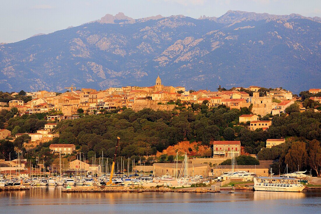 Frankreich, Corse du Sud, Golf von Porto Vecchio, Porto Vecchio, der Hafen