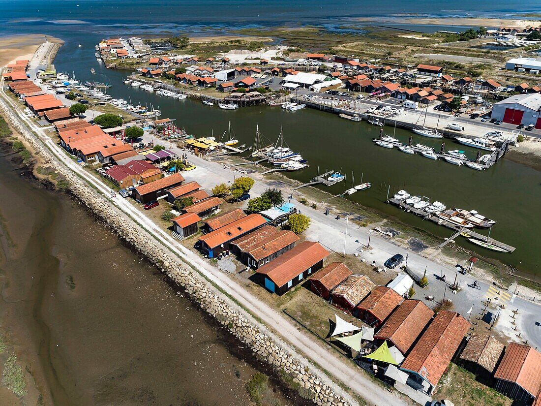 Frankreich, Gironde, Bassin d'Arcachon, Gujan Mestras, Austernhafen von Larros (Luftbild)