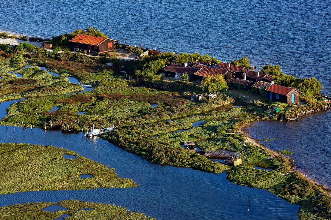 Frankreich, Gironde, Bassin d'Arcachon, La Teste de Buch, Ile aux Oiseaux, Port de l'Ile (Luftaufnahme)