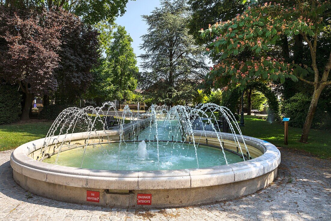 France, Val de Marne, Rungis, Municipal Park