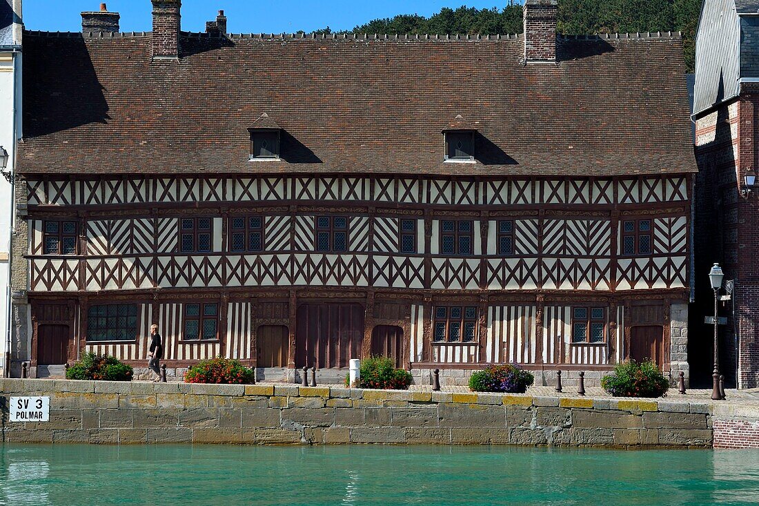 France, Seine-Maritime, Cote d'Albatre (Alabaster Coast), Pays de Caux, Saint-Valery-en-Caux, the half-timbered house called Henry IV (1540) also called house Ladire