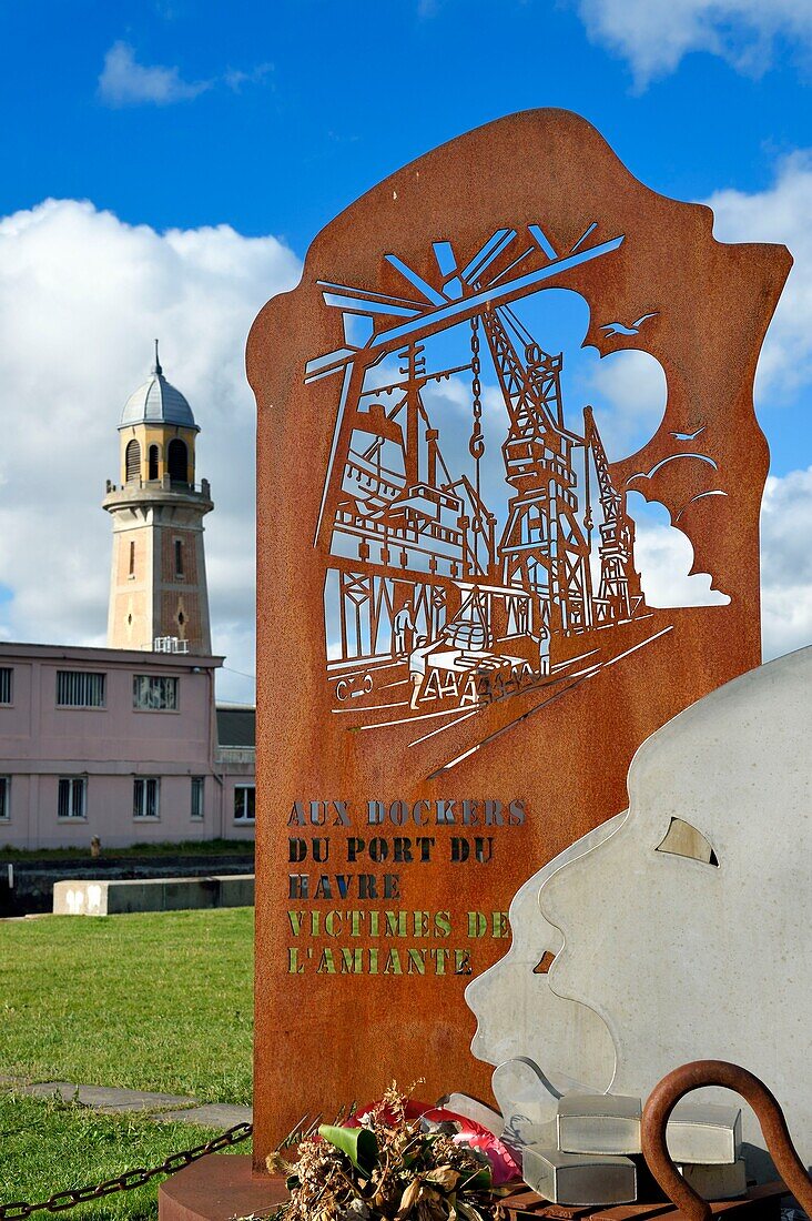 Frankreich, Seine Maritime, Le Havre, Eure-Viertel, die Glocke des Hafenarbeiters (1911) läutet den Arbeitstag ein