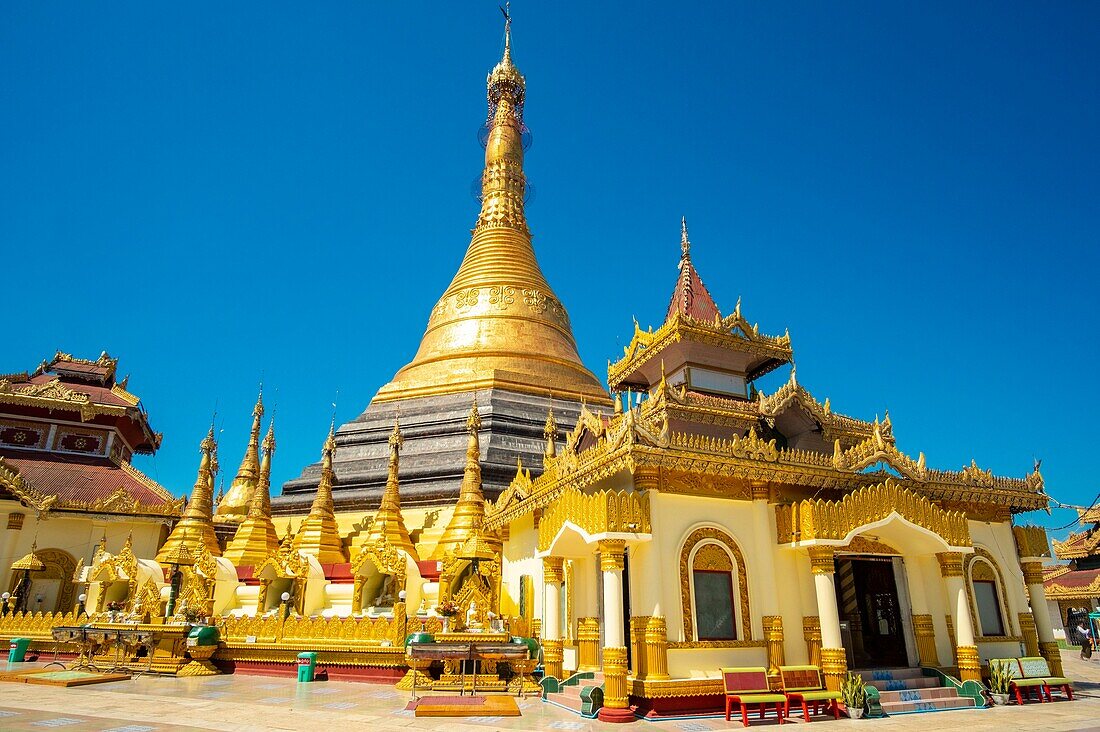 Myanmar (Burma), Mawlamyine (Moulmein), Kyaik Than Lan Pagoda or Kyaikthanlan