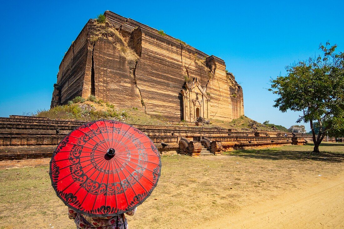 Myanmar (Burma), Region Sagaing, Stadt Mingun, Bodawpaya-Pagode