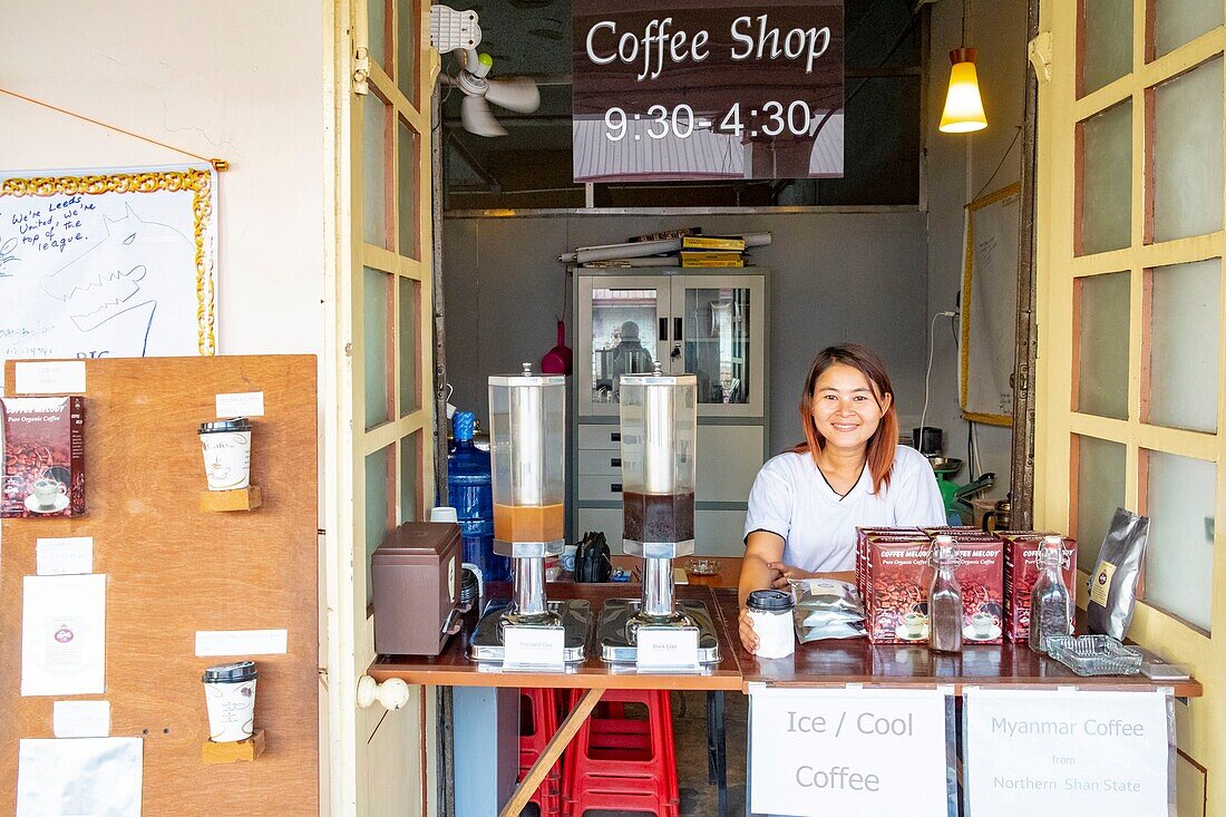 Myanmar (Burma), Yangon, Bogyoke-Markt, Kaffee