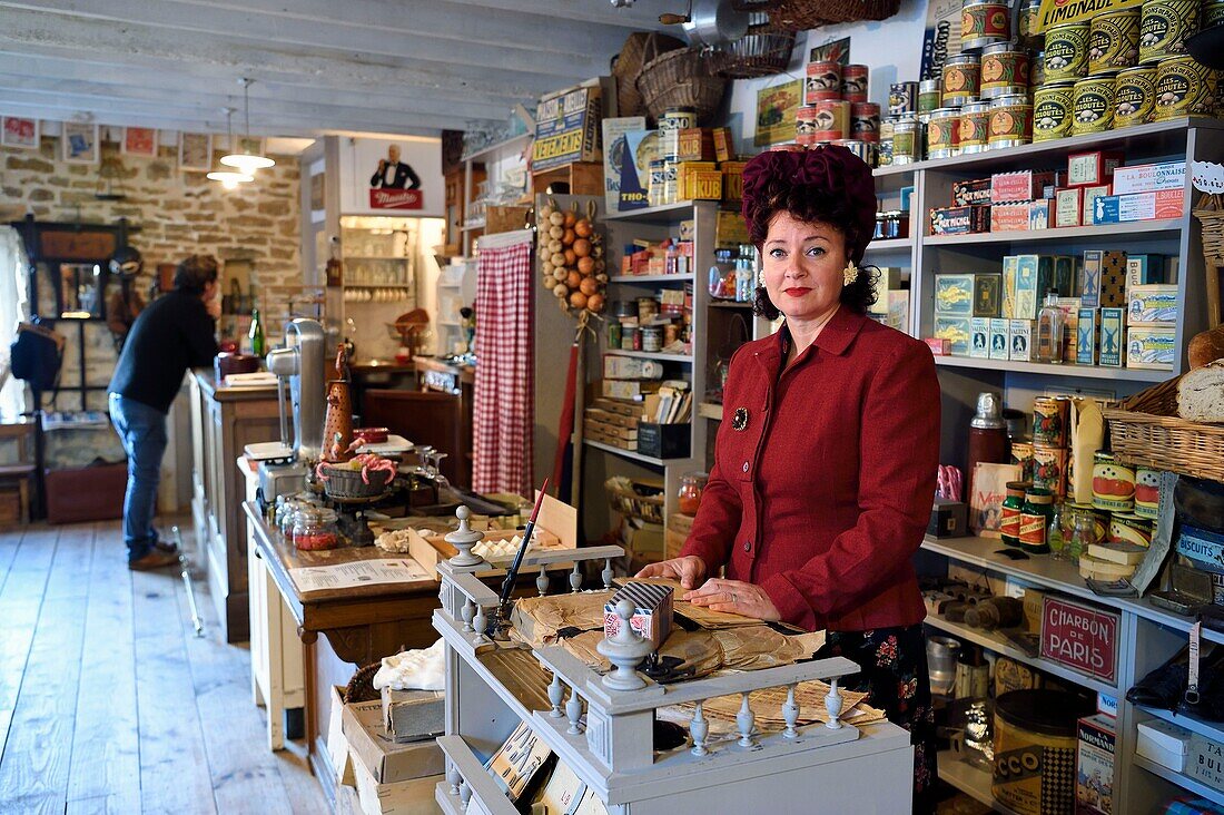 France, Manche, Carentan, L'Atelier, the wartime groceries café, reconstituted by collectors of 1940s military and civilian objects Sylvie and Jean-Marie Caillard, Sylvie Caillard