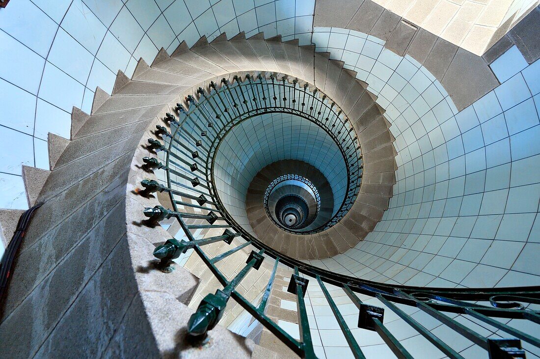 France, Finistere, Plouguernau, the Virgin Island in the archipelago of Lilia, the Virgin Island Lighthouse, the tallest lighthouse in Europe with a height of 82.5 meters