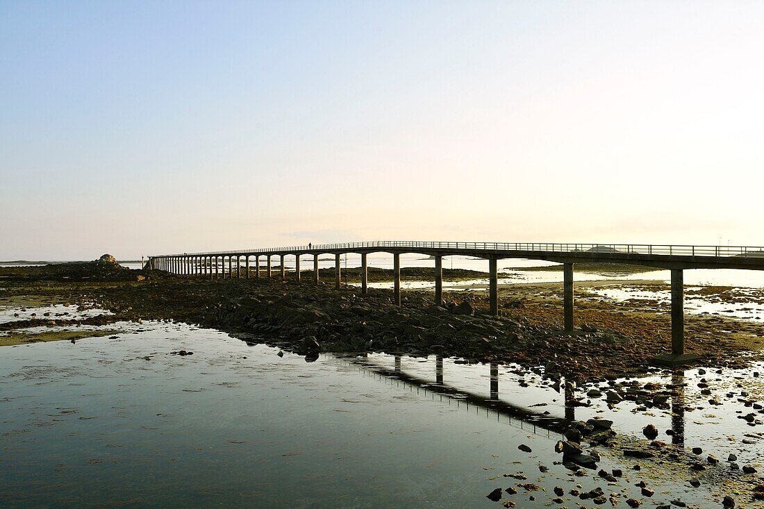 Frankreich, Finistere, Iroise Meer, Roscoff, Einfahrt zur Insel Batz