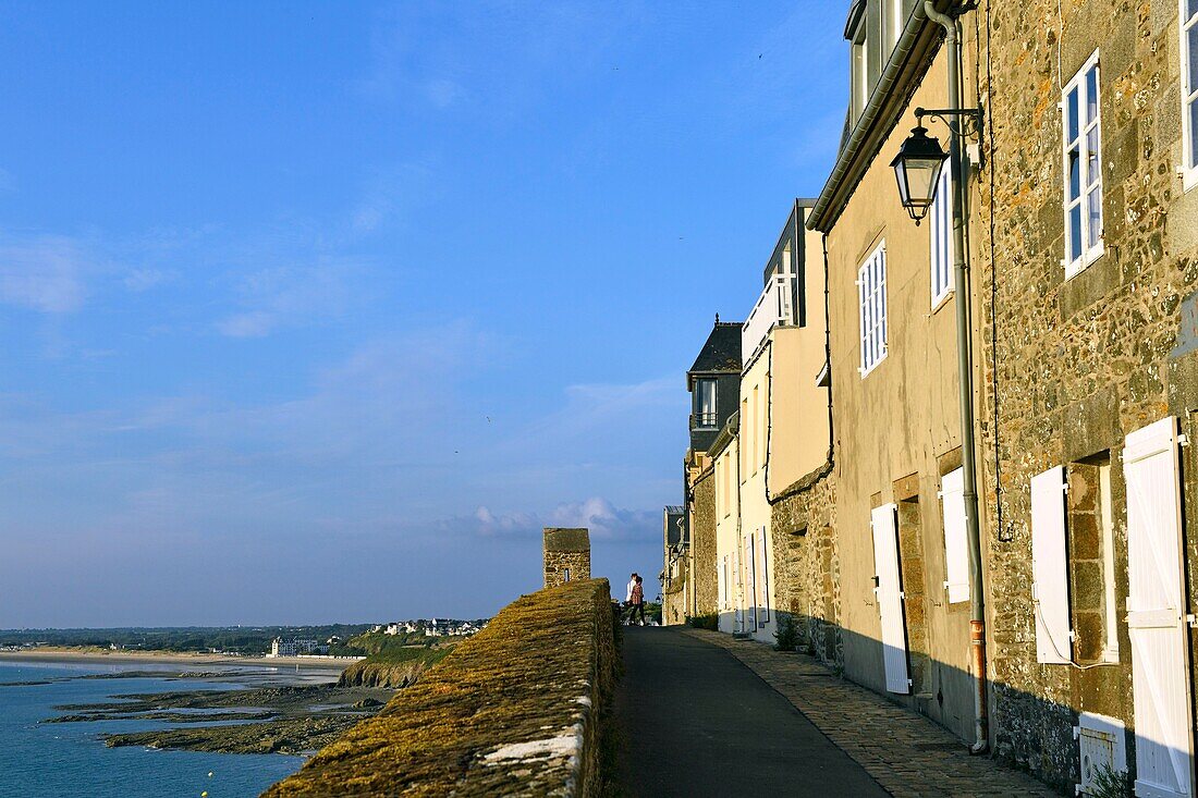 Frankreich, Manche, Cotentin, Granville, die Oberstadt auf einer felsigen Landzunge an der östlichen Spitze der Bucht von Mont Saint Michel