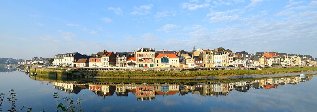 France, Somme, Baie de Somme, Saint Valery sur Somme, mouth of the Somme Bay, docks