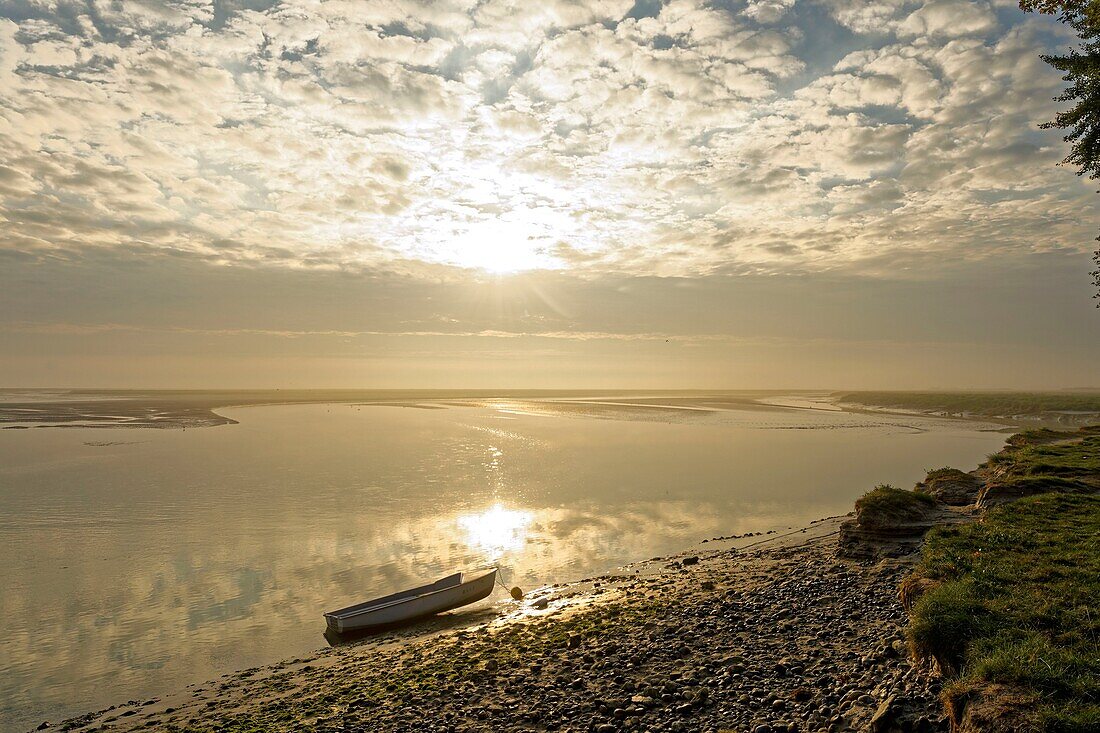 Frankreich, Somme, Baie de Somme, Saint Valery sur Somme, Mündung der Somme-Bucht bei Ebbe