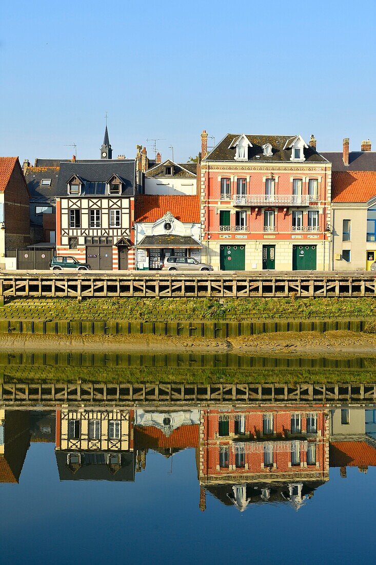 France, Somme, Baie de Somme, Saint Valery sur Somme, mouth of the Somme Bay, docks