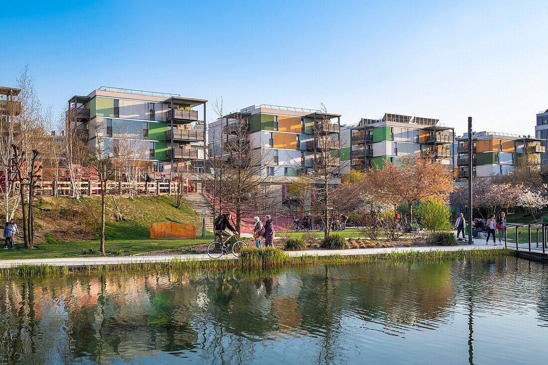 France, Isere, Grenoble, the Ecodistrict of Bonne, Grenoble has received the 2009 National Ecodistrict Grand Prize for the ZAC of Bonne