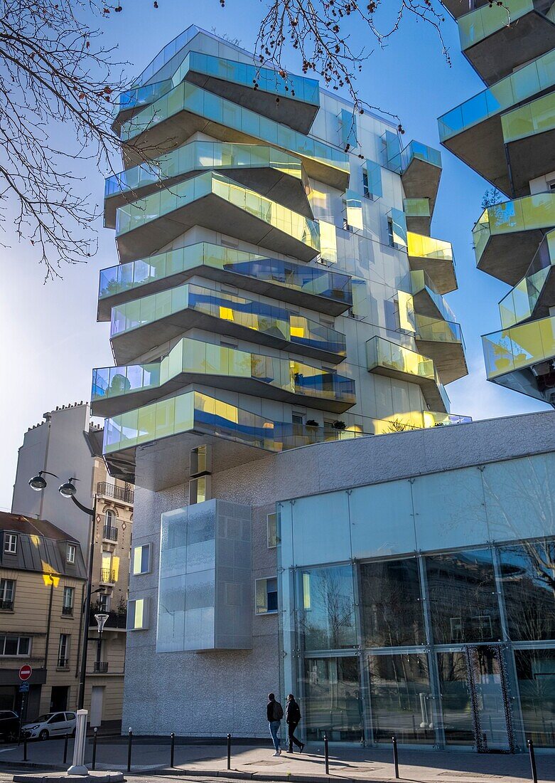 France, Paris, 13th, contemporary architecture by the architect Bernard Buhler, Quai d'Austerlitz