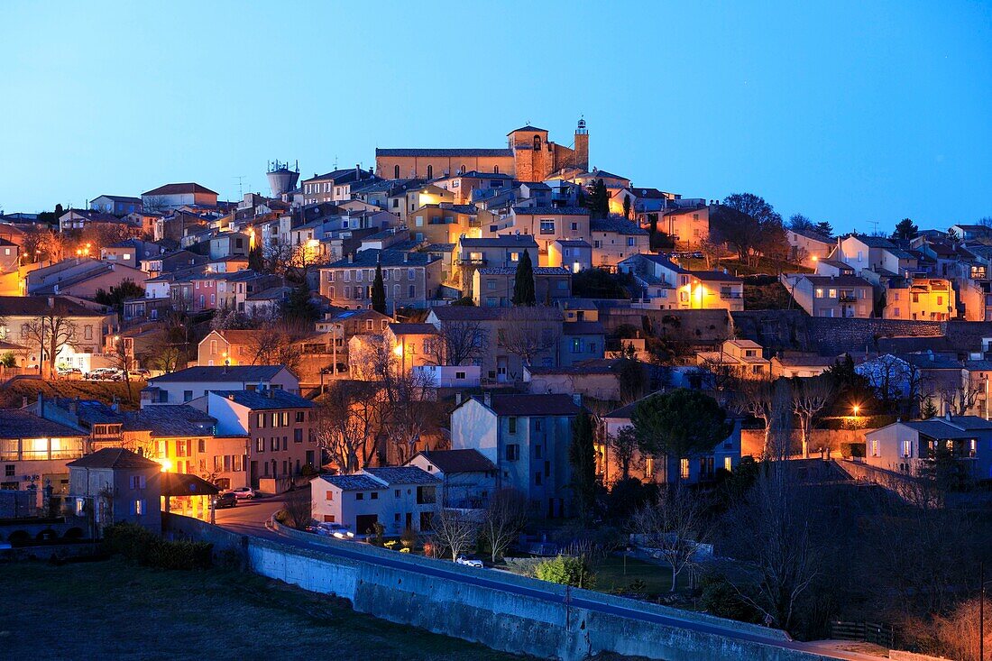 France, Alpes de Haute Provence, Verdon Regional Nature Park, Valensole, Saint Blaise church (XVI) and Saint Denis (XII)