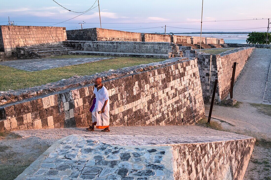 Sri Lanka, Northern province, Jaffna, Jaffna Fort or Dutch fort, built in 1618 by the Portuguese and occupied in 1658 till the end of the 18th century by the Dutch