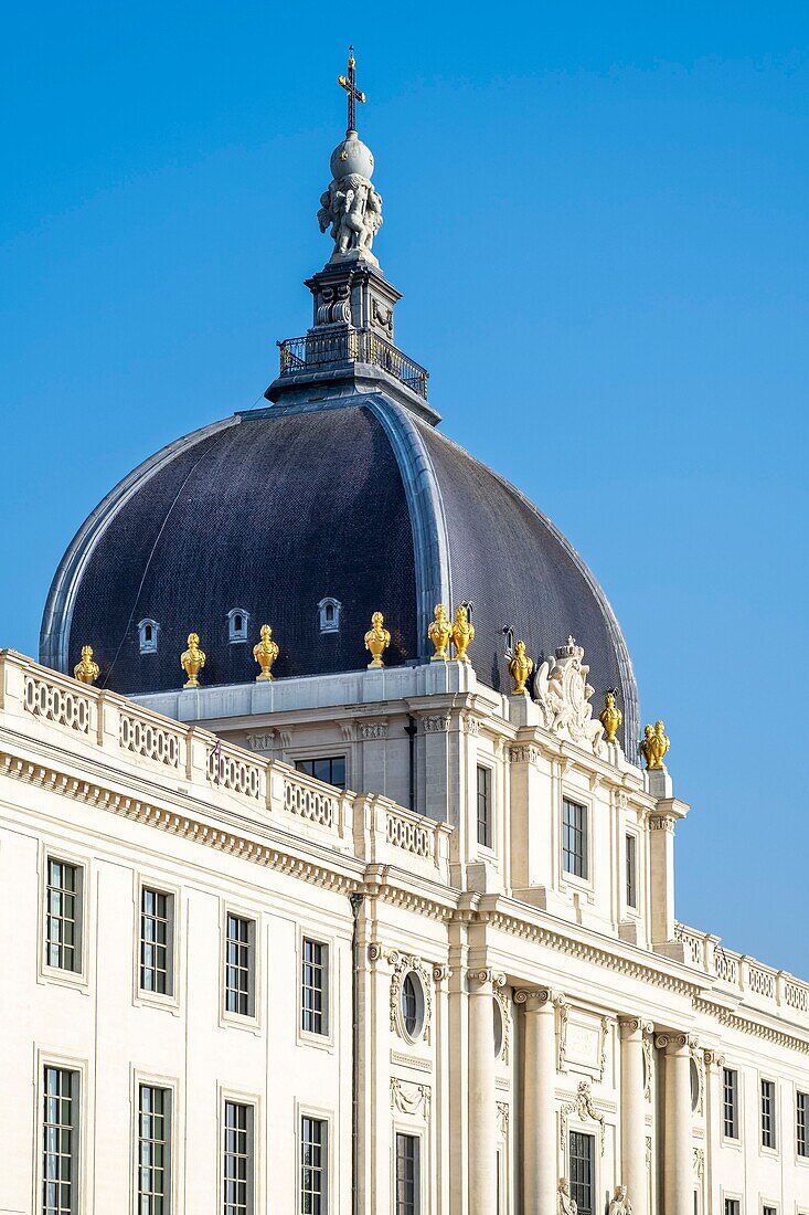 France, Rhone, Lyon, la Presqu'île, historic centre classified as a UNESCO World Heritage site, Grand Hotel-Dieu, Soufflot front, Quai Jules Courmont