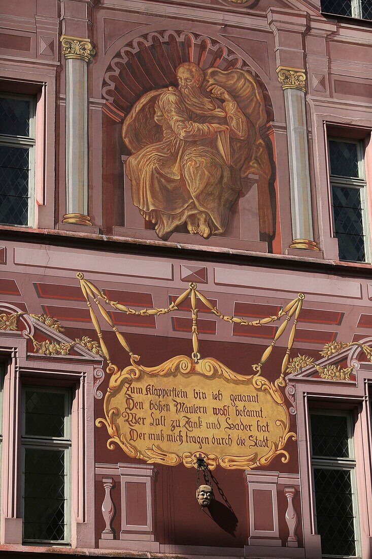 Frankreich, Haut Rhin, Mulhouse, Place de la Reunion, Detail der Fassade des Rathauses