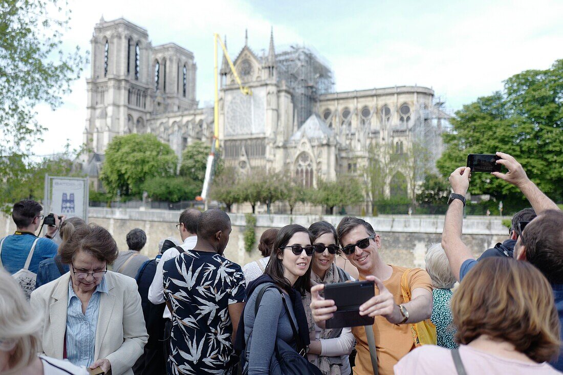 Frankreich, Paris, von der UNESCO zum Weltkulturerbe erklärtes Gebiet, Ile de la Cite, Kathedrale Notre Dame nach dem Brand vom 15. April 2019