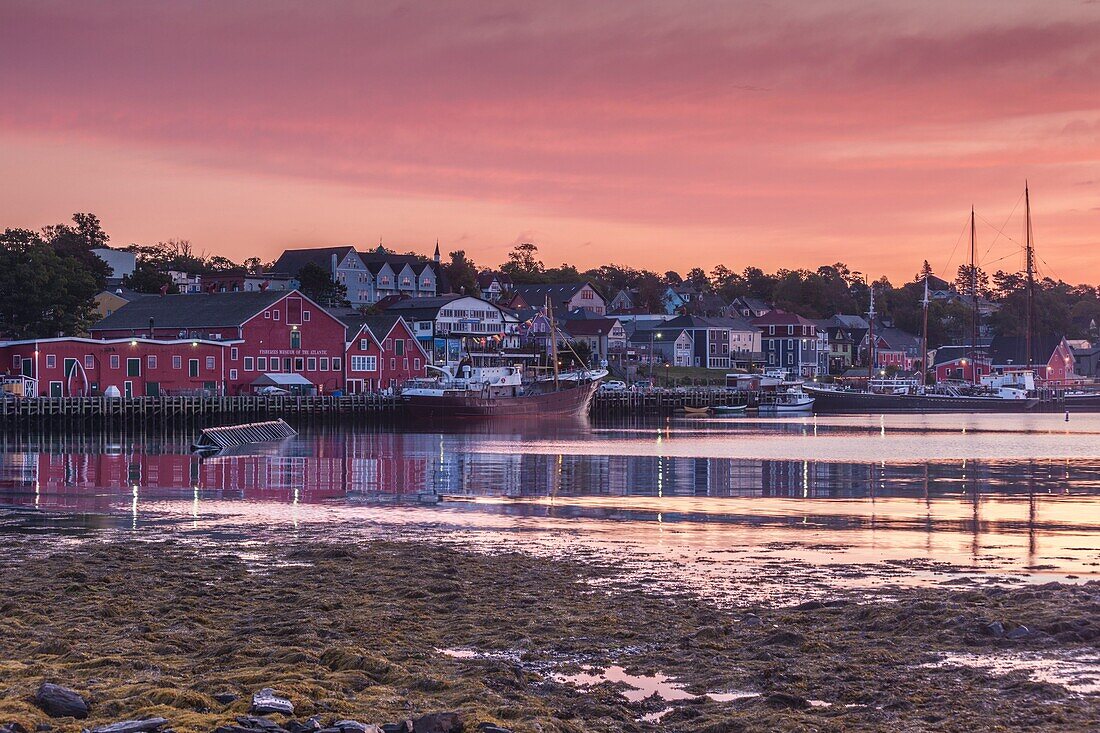 Kanada, Neuschottland, Lunenburg, Fischerdorf, Unesco-Welterbe, Dämmerung