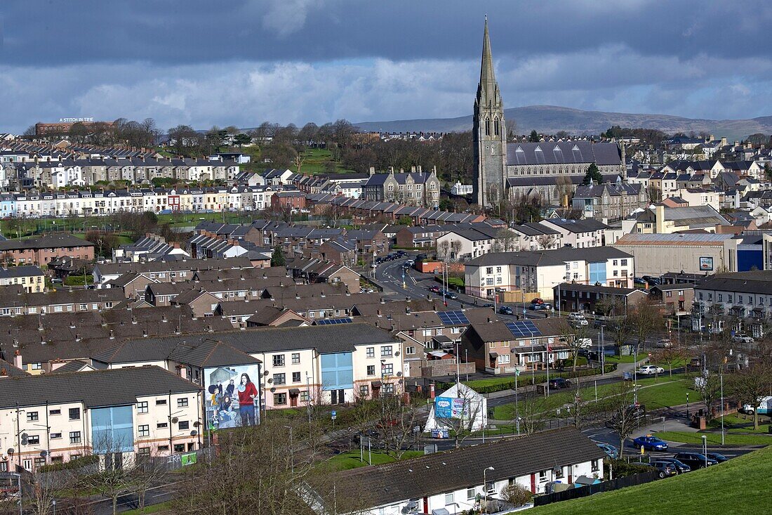 Vereinigtes Königreich, Nordirland, Ulster, county Derry, Derry, the Bogside catholic area, St Eugene's cathedral