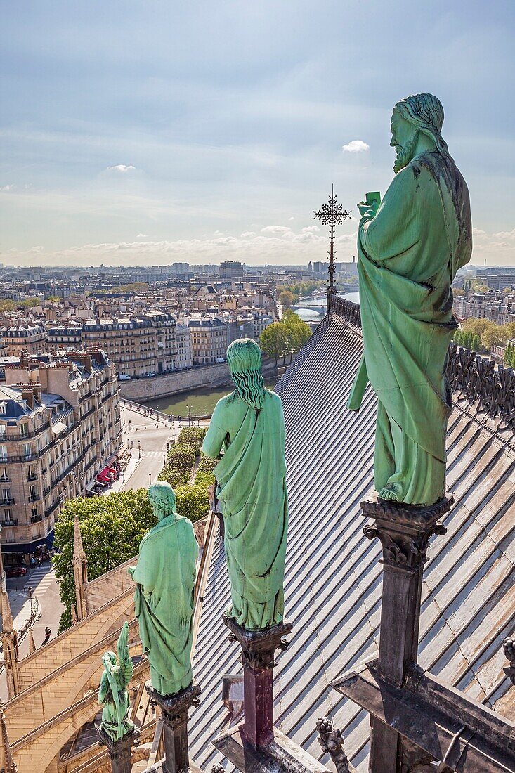 France, Paris, zone listed as World Heritage by UNESCO, Notre-Dame cathedral on the City island, statues of the apostles at the base of the spire