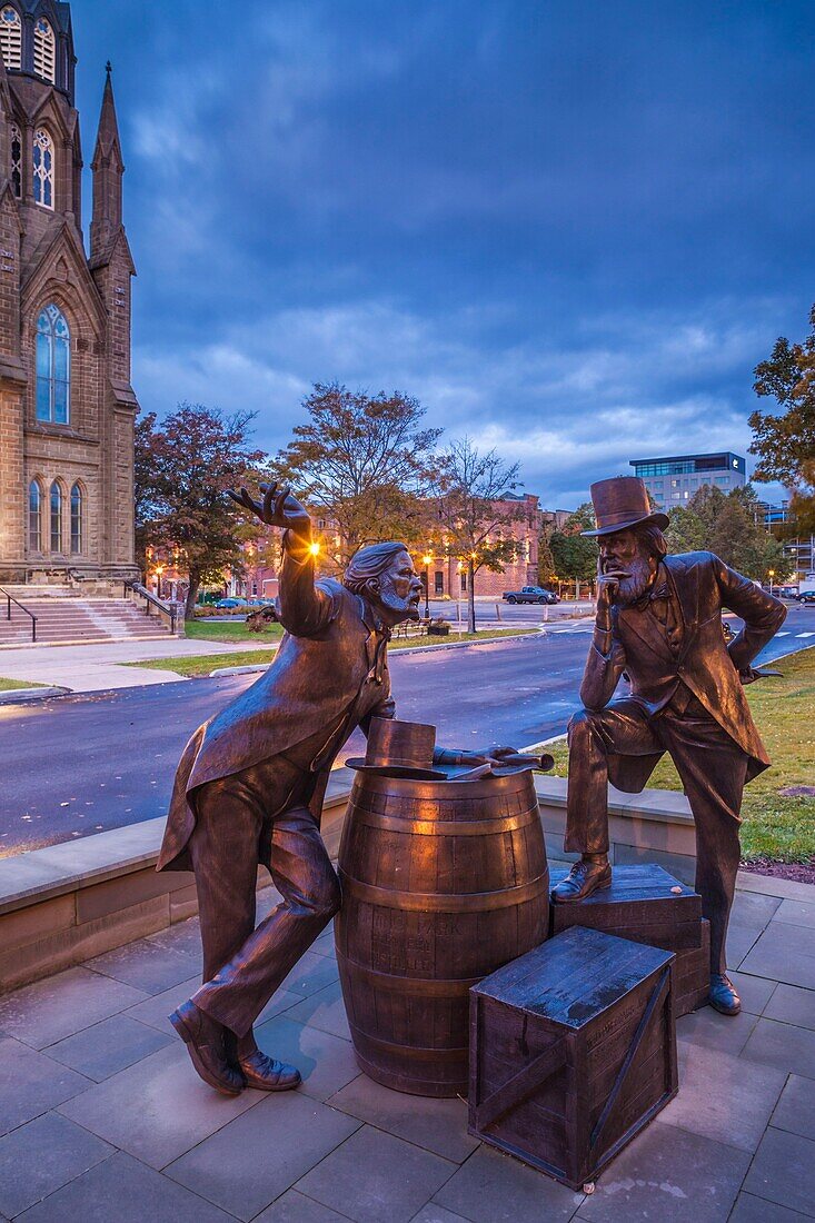 Canada, Prince Edward Island, Charlottetown, sculpture of Two John Hamilton Grays Talking about Canadian Confederation by Nathan Scott