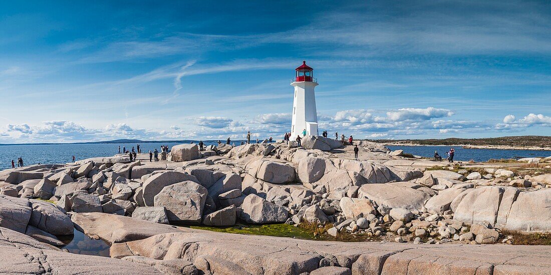 Kanada, Neuschottland, Peggy's Cove, Fischerdorf an der Atlantikküste, Peggys Cove Leuchtturm