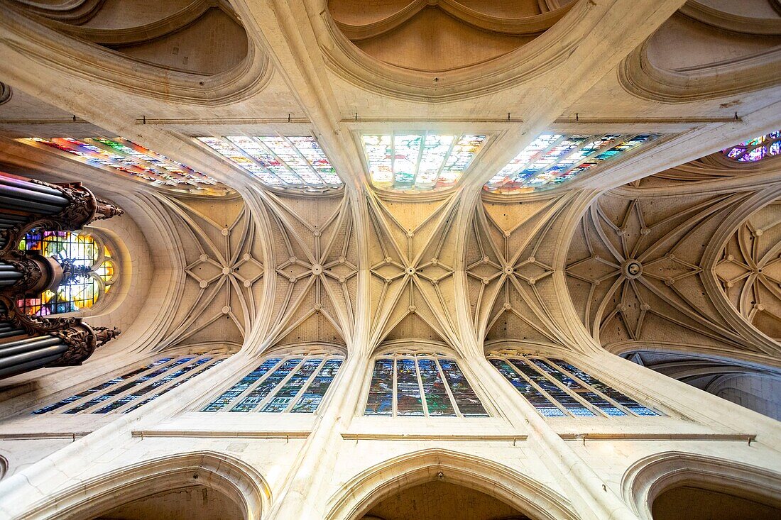 Frankreich, Paris, Saint-Gervais-Platz, Saint-Gervais-Kirche Saint-Protais